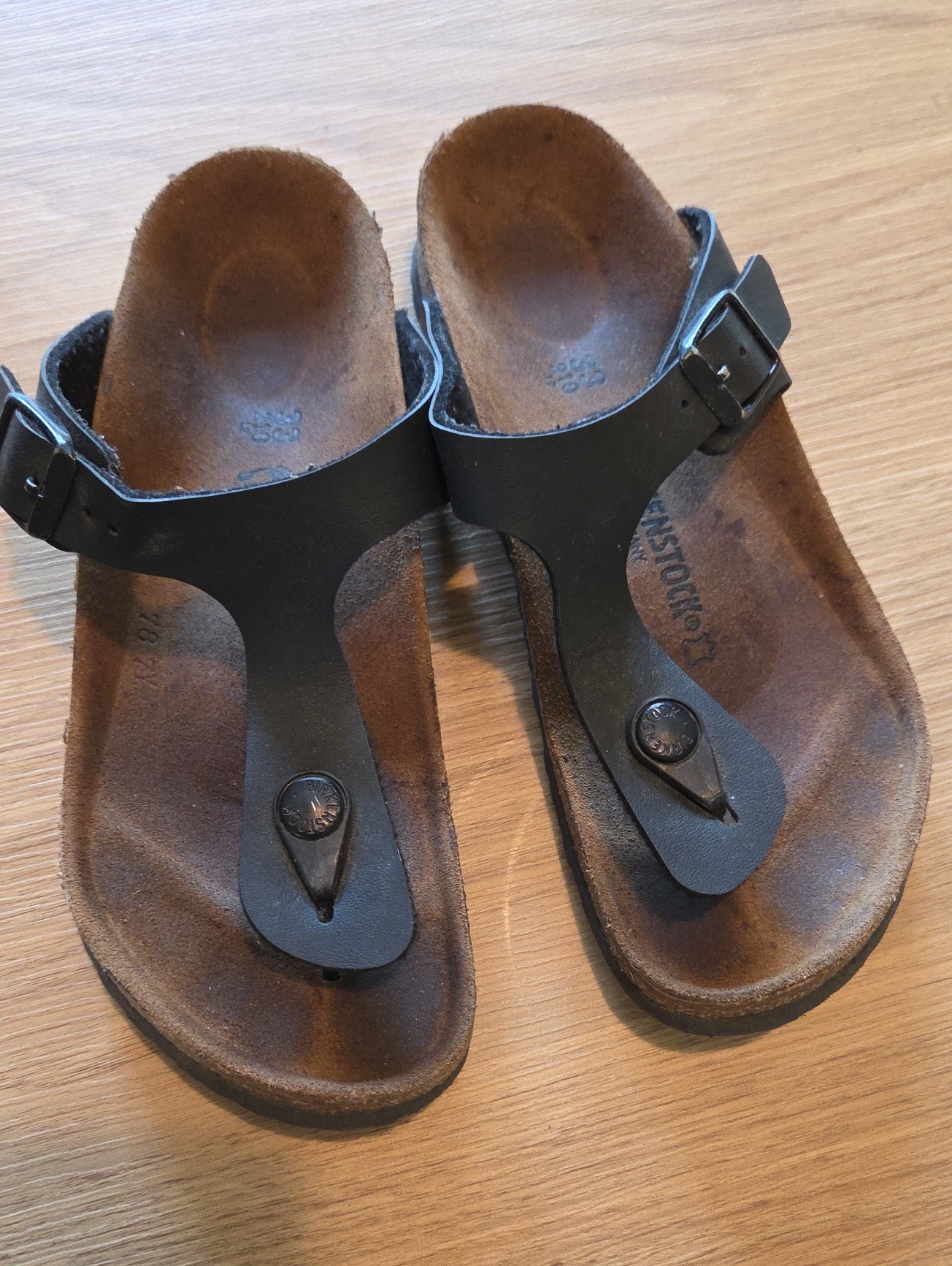 Birkenstock Black Gizeh Kids Sandals